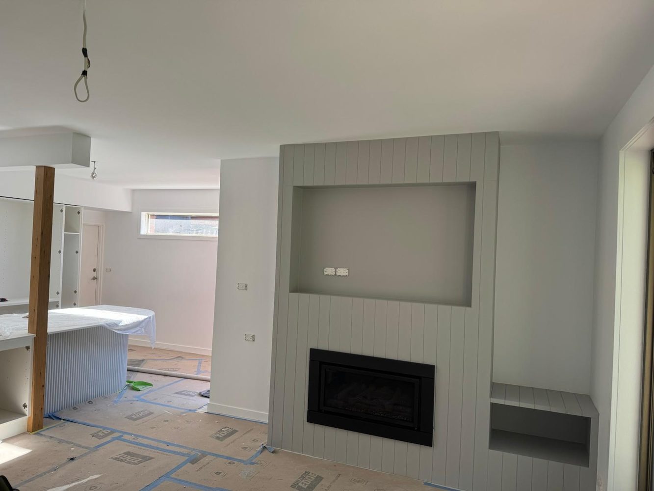 Feature Wall & Fireplace